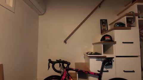 Snapshot of babeheater chatting on 11.24.25 babeheater online show from 11.24.25