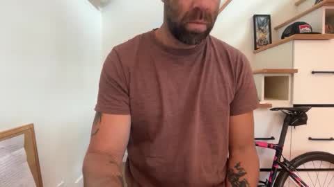 Snapshot of babeheater chatting on 11.29.25 babeheater online show from 11.29.25