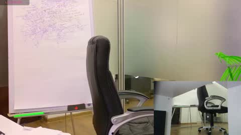 Olivia and Lexi online show from 02.28.25