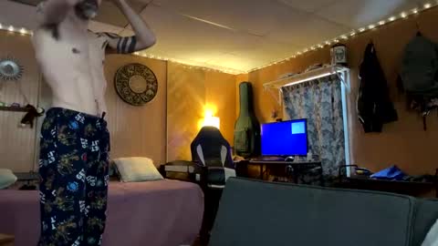 Fern Browning online show from 01.23.25