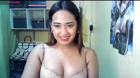 Snapshot of baby_cassandra chatting on 01.03.25 cassandra online show from 01.03.25