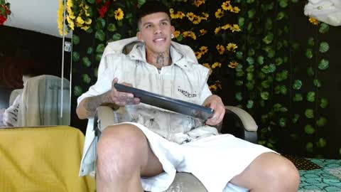 OF GxoXabs online show from 12.16.24