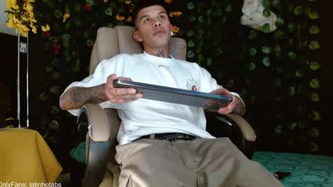 OF GxoXabs online show from 12.26.24