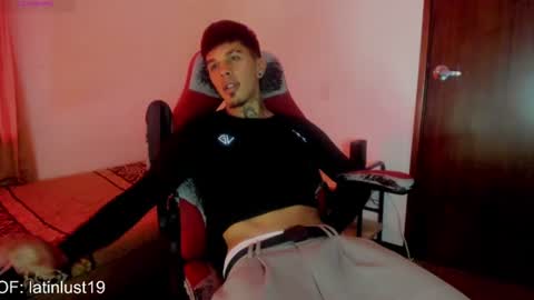 Snapshot of baby_gio chatting on 06.18.26 OF GxoXabs online show from 06.18.26