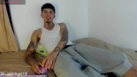 Snapshot of baby_gio chatting on 06.28.26 OF GxoXabs online show from 06.28.26