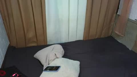 hello every one i am maxine online show from 11.06.25