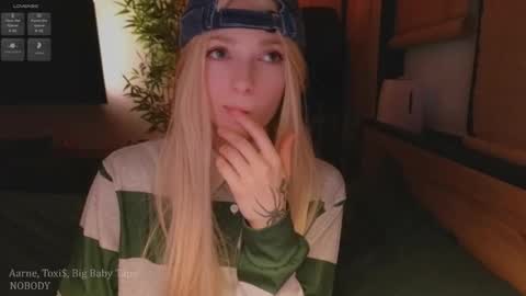 Snapshot of baby_gopn1k chatting on 02.03.26 baby gopn1k online show from 02.03.26