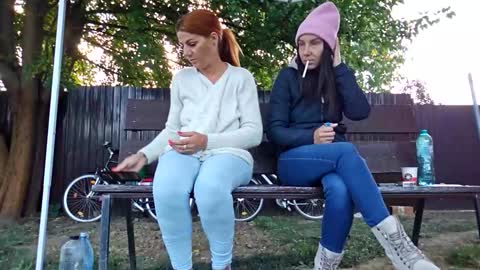 Snapshot of baby_inna chatting on 09.20.25 Inna online show from 09.20.25