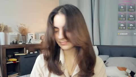 Emily online show from 10.11.25