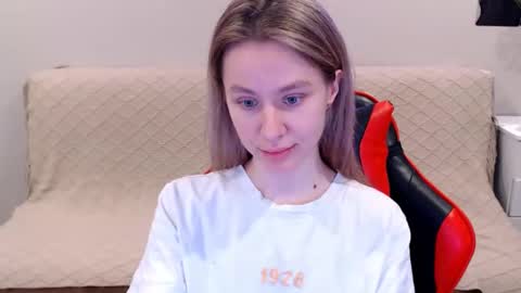 baby_kitte online show from 02.09.25