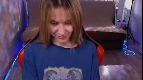 Snapshot of baby_kitte chatting on 06.26.26 baby_kitte online show from 06.26.26
