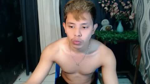 Snapshot of baby_maxxx chatting on 03.19.26 Max online show from 03.19.26