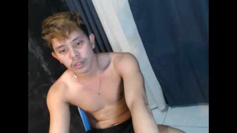 Snapshot of baby_maxxx chatting on 03.27.26 Max online show from 03.27.26