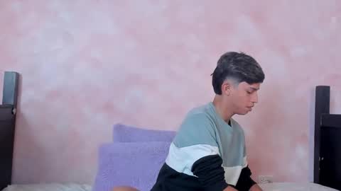 baby_noaht online show from 04.29.26