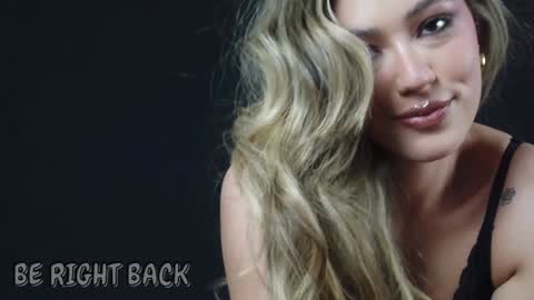 Snapshot of baby_sammyy chatting on 10.23.25 Baby Sammyy online show from 10.23.25