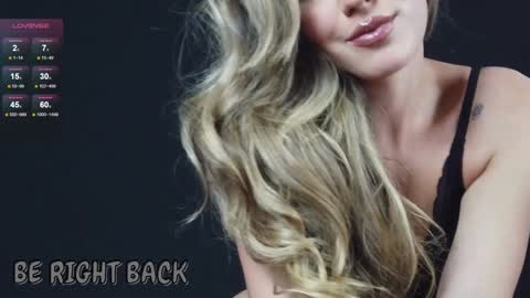 Snapshot of baby_sammyy chatting on 11.28.25 Baby Sammyy online show from 11.28.25