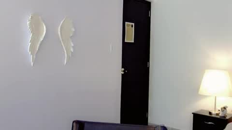 KENDALL online show from 09.30.25