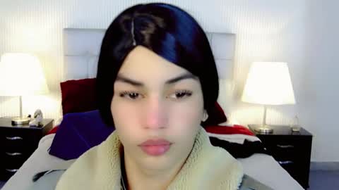 KENDALL online show from 10.09.25