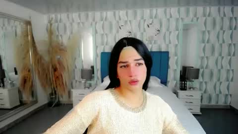 KENDALL online show from 10.20.25