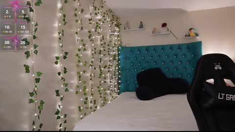 Instagram  online show from 12.03.24