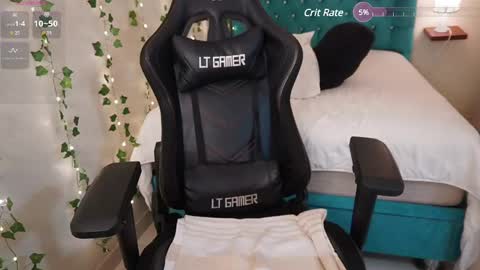 Instagram  online show from 02.12.25