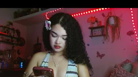Snapshot of babybombom08 chatting on 04.10.26 babybombom08 online show from 04.10.26