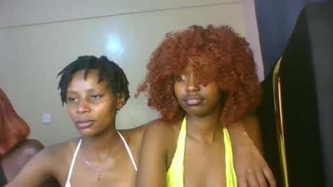 Snapshot of babybrown20 chatting on 04.25.26 babybrown online show from 04.25.26