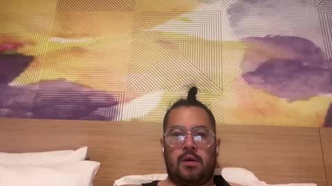 Snapshot of babychinoo chatting on 11.12.25 bcin online show from 11.12.25