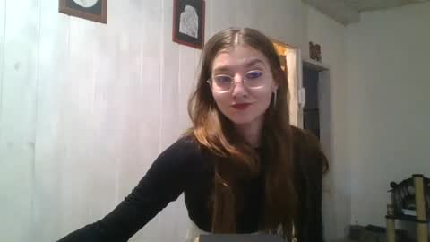 Snapshot of babydemon6 chatting on 06.15.26 babydemon6 online show from 06.15.26