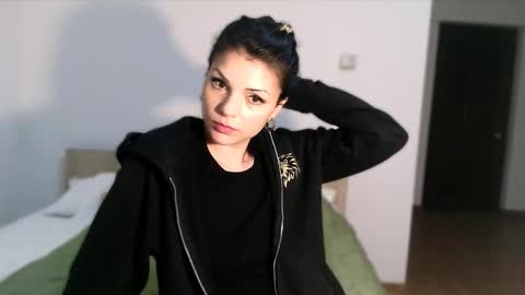 Snapshot of babydoll122060 chatting on 03.02.26 Eli online show from 03.02.26