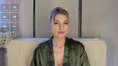 Kate online show from 04.13.26