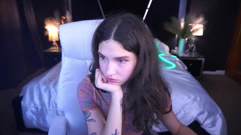 Sasha online show from 10.12.25