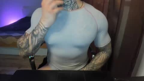 Snapshot of babylewisss chatting on 04.20.26 Amil online show from 04.20.26