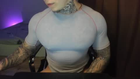 Snapshot of babylewisss chatting on 04.25.26 Amil online show from 04.25.26
