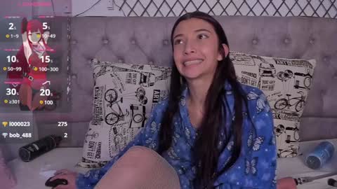 Snapshot of babylissie chatting on 01.11.25 babylissie online show from 01.11.25