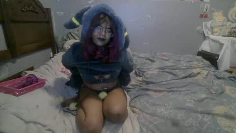 Snapshot of babymelodyx0x chatting on 06.21.26 Melody 3 online show from 06.21.26