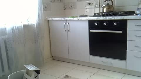 Snapshot of babymom1 chatting on 02.22.25 babymom1 online show from 02.22.25