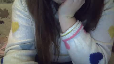 Snapshot of babymom1 chatting on 02.25.25 babymom1 online show from 02.25.25