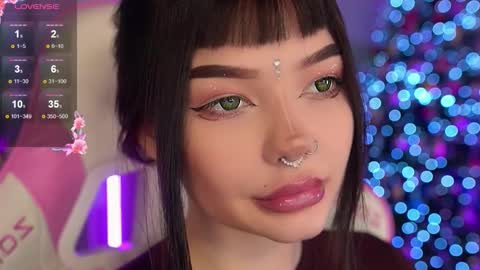 Nika online show from 01.12.26