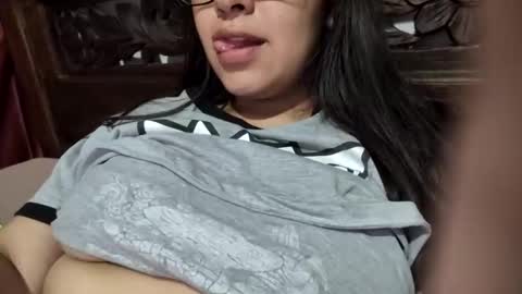 Snapshot of babyymango_ chatting on 03.02.25 Gisselle online show from 03.02.25
