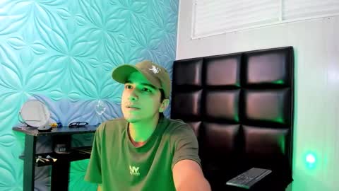 Snapshot of bad_boy_21_ chatting on 02.22.26 bad_boy_21_ online show from 02.22.26