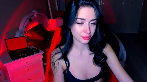 Miss Desire...do you remember online show from 12.14.24