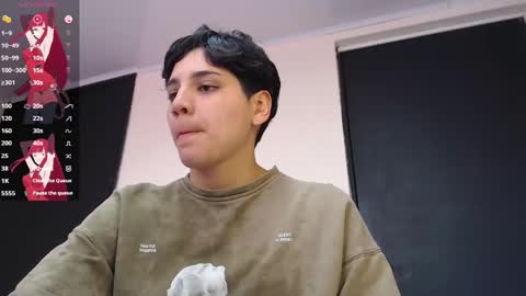 Anna online show from 02.25.25