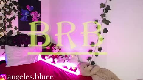 Angeles online show from 03.12.25