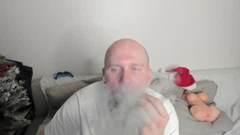 Snapshot of bad_hot_boy__209123 chatting on 01.03.25 Mike online show from 01.03.25