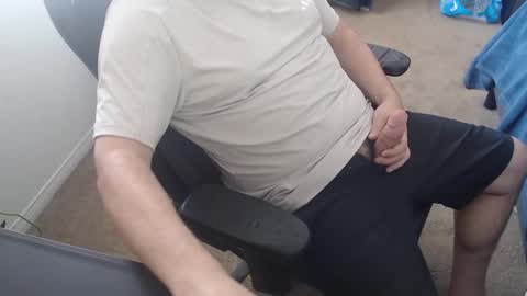 Snapshot of baddaddy77 chatting on 10.08.25 baddaddy77 online show from 10.08.25