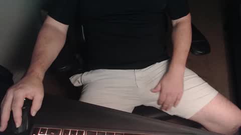 Snapshot of baddaddy77 chatting on 11.10.25 baddaddy77 online show from 11.10.25