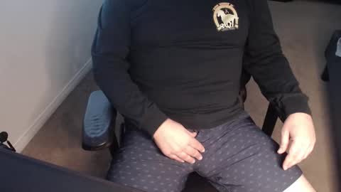 Snapshot of baddaddy77 chatting on 01.12.26 baddaddy77 online show from 01.12.26