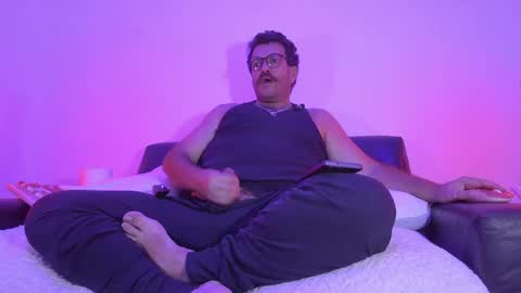 Snapshot of baddaddybrasil chatting on 05.12.26 Baddaddybrazil online show from 05.12.26