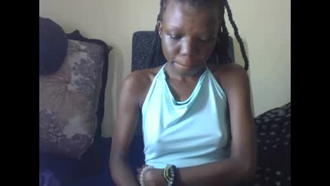 Snapshot of baddie_floxxy chatting on 05.24.26 baddie_floxxy online show from 05.24.26